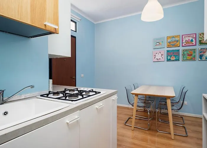 Classbnb - Apartment Just 2 Minutes Walk From Domodossola M5 Metro Station